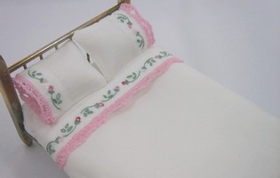 Dollhouse Miniature Bedding Embroidered Roses